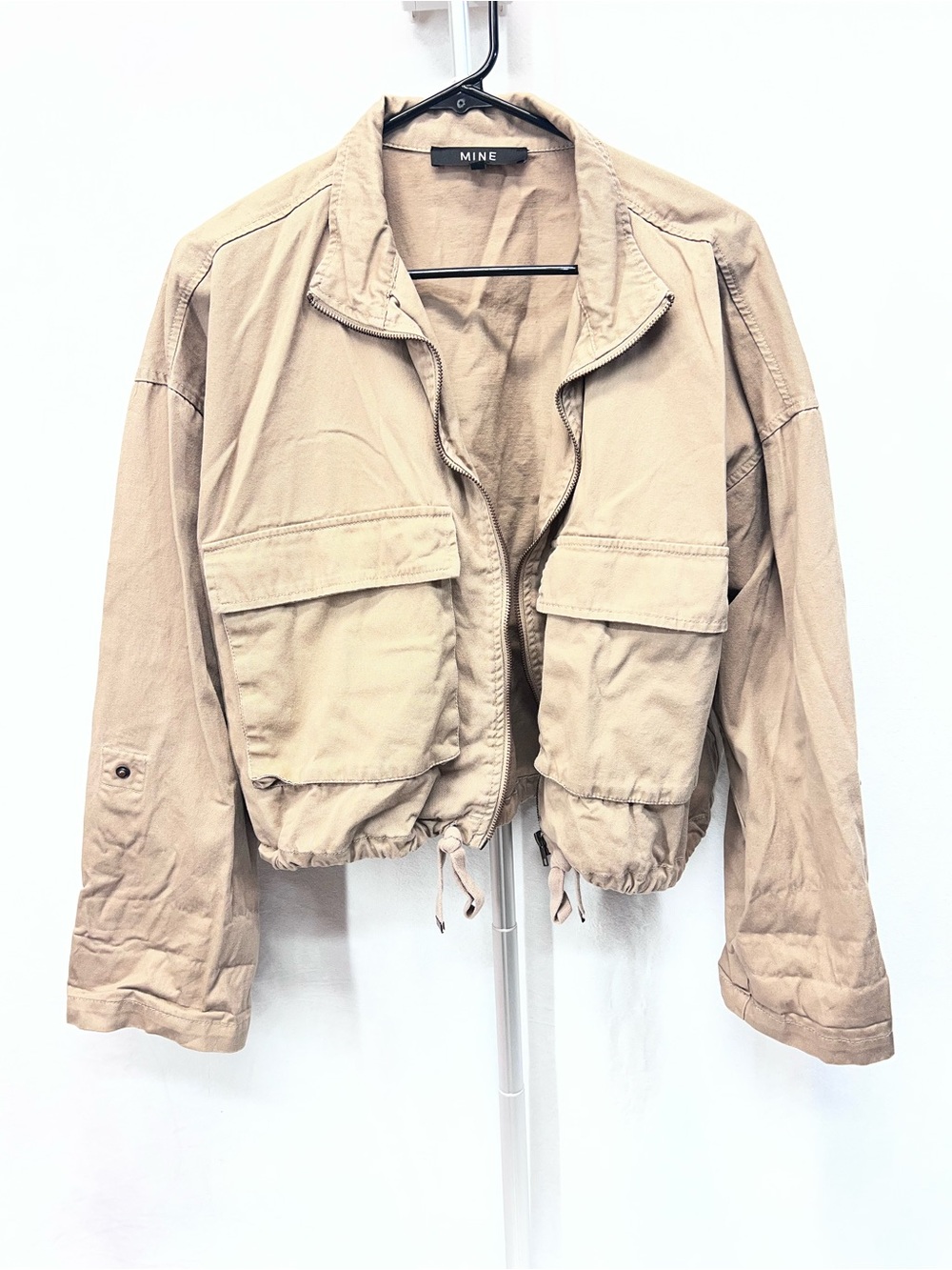 MINE Women's Cropped Utility Jacket in Beige 100% cotton